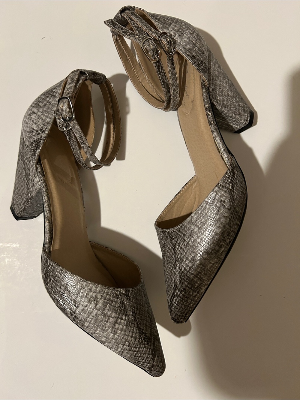 Womens Gray white Snake-Print Pointed Toe Ankle-Strap Pumps